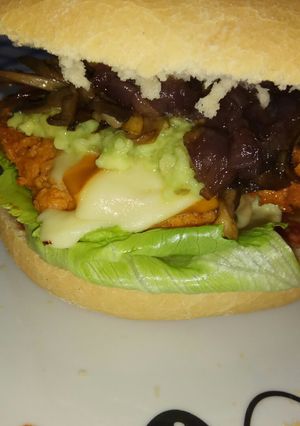 Una foto de Burguer de soja texturizada