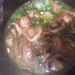 A picture of 🍄 Mushroom and Caramelized Onion Soup.