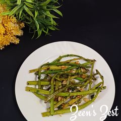 A picture of Pan Fried Asparagus.