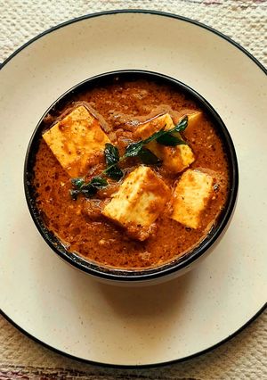 A picture of Paneer Chettinad Curry.
