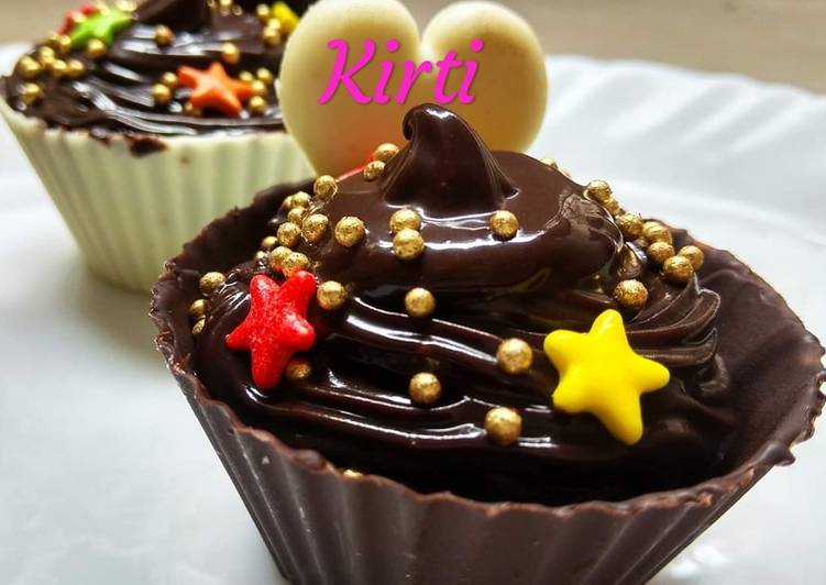 Recipe of Favorite Chocolate mousse in chocolate cups