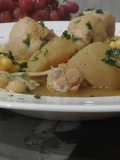 Sopa de pollo con vegetales y espaguetis!