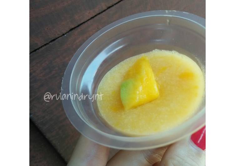 Mango silky pudding