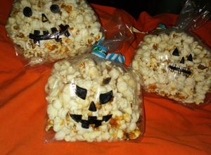 Una foto de Pop Corn Halloween