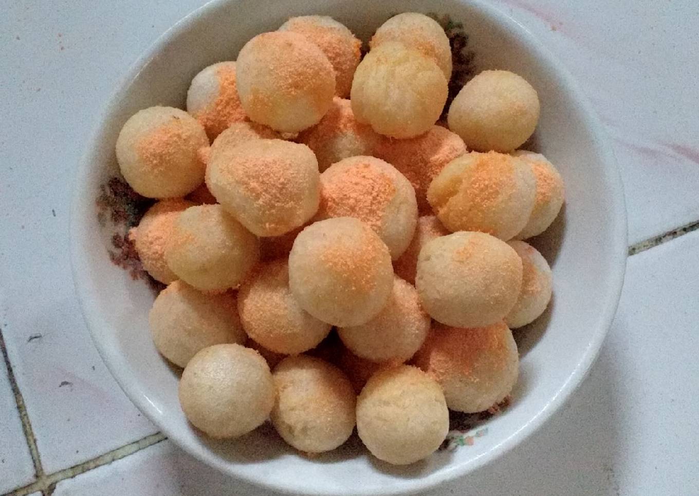 1. Cimol Leleh Kopong Anti Meledak (Isi Keju)