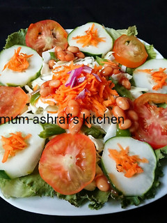 A picture of Simple salad.