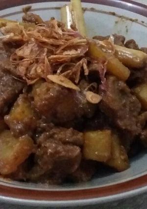 Foto resep Semur Daging + Kentang