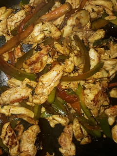 Una foto de Pollo