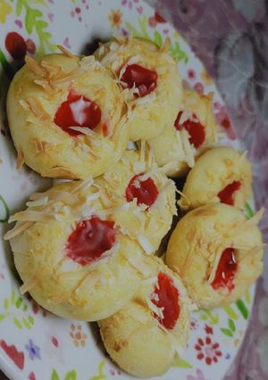 Foto resep Strawberry thumbprint cookies 🍓🍓🍓