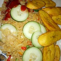 A picture of Xubeedat fried noodles.
