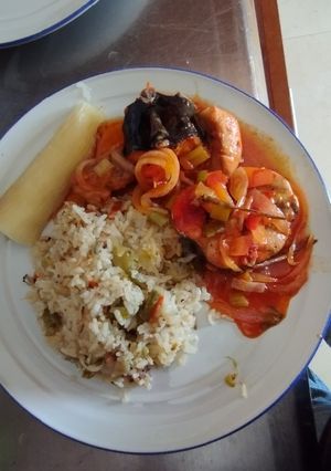 Una foto de Bagre encebollado
