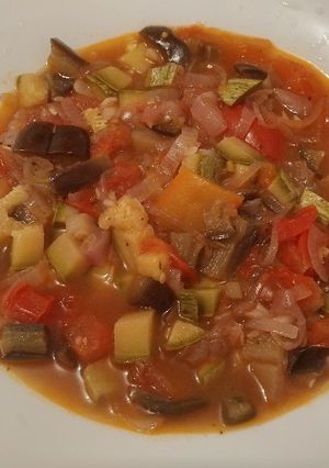 Une photo de Ratatouille au multicuiseur