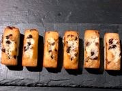 Une photo de financier chocolat