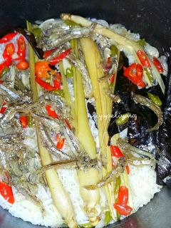 Foto resep Nasi liwet teri