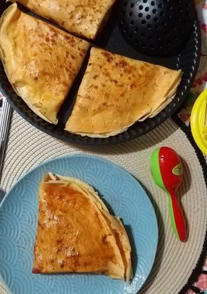 Une photo de Quesadilla-crêpe au poulet  sauce Barbecue🌮🥞
