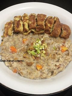 Foto resep Oatmeal Wortel with Telur Dadar