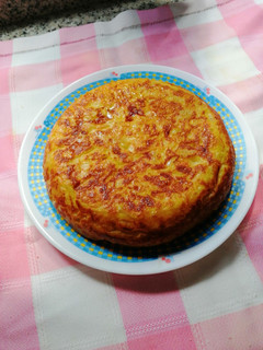 Una foto de Tortilla de patatas con sorpresa