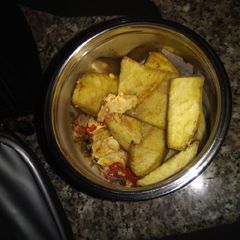 A picture of Fried yam and scabbled egg.