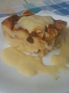 Foto resep Bread Pudding with Custard Vla