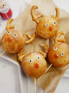 電烤盤「迷你馴鹿炸熱狗」三種材料完成!! 的食譜成品照片