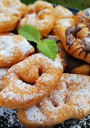 Kelt tésztás csöröge recept fotója