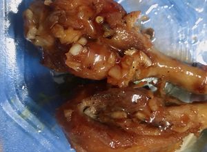 Hình của món Gà chiên bơ tỏi mật ong.