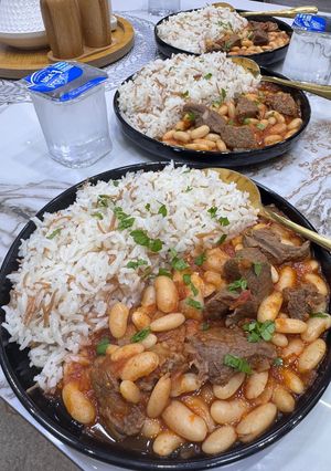 صورة لوصفة فاصوليا بيضاء مع لحمة رأس عصفور