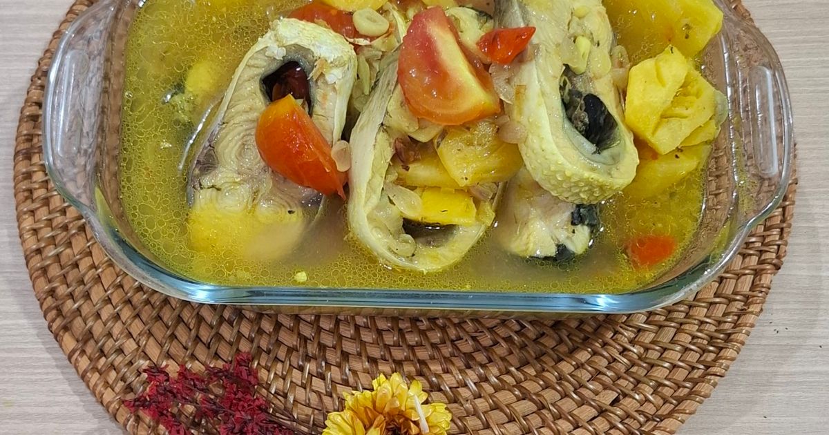 Sup Ikan Bandeng Nanas (Asam Asam Segar)