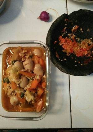 Foto resep Capcay kuah dengan sambal rawit domba