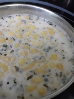 बूंदी का रायता(boondi ka raita recipe in hindi) रेसिपी मुख्य फोटो