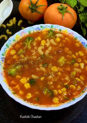 A picture of Tomato Macroni Soup 🍜 ⁣.