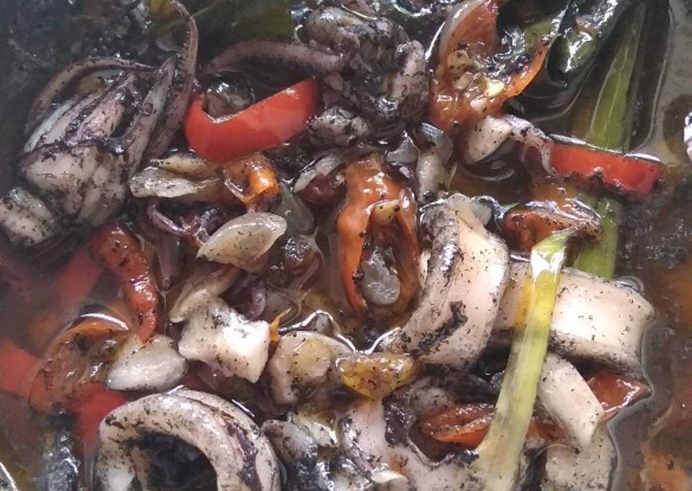 Irisan cumi hitamnya enak banget 😍