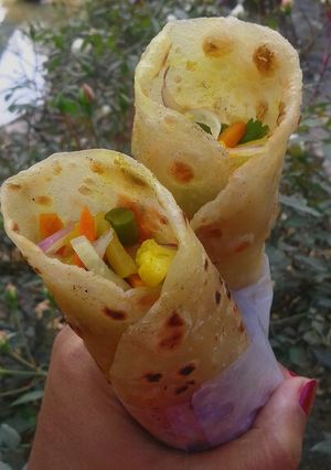 সবজি রোল (sabji roll recipe in Bengali) রেসিপির প্রধান ছবি
