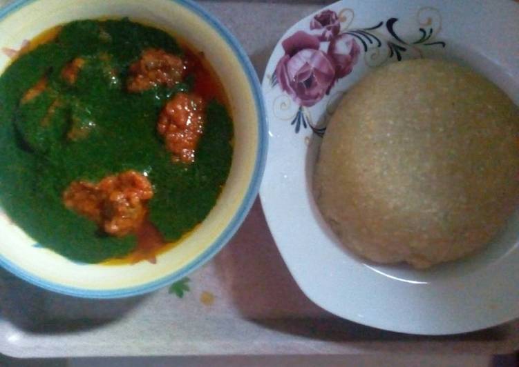 Step-by-Step Guide to Make Quick Stew and ewedu soup.with eba