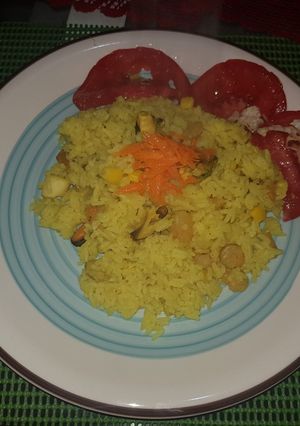Una foto de Arroz con marisco🍤.