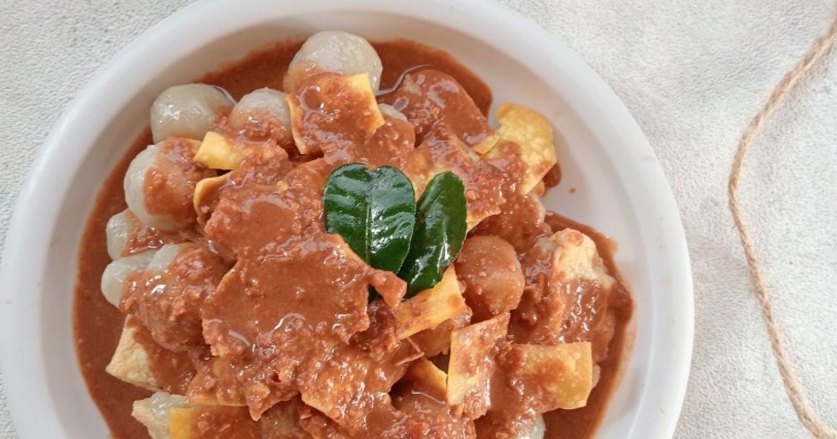 Cilok isi Bumbu Kacang