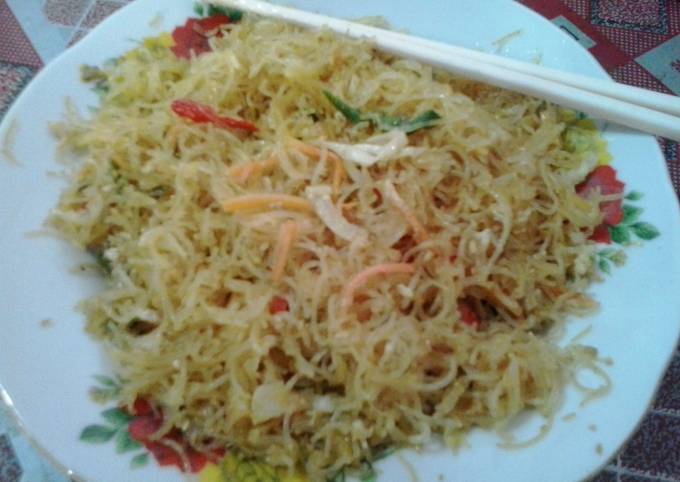 Resep Tumis Bihun Sayuran Oleh Emy R Sari Cookpad 2536