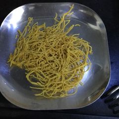Garlic sev A picture of Garlic sev.
