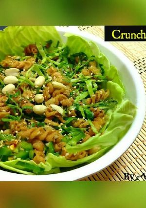 A picture of Crunchy Pasta Salad.