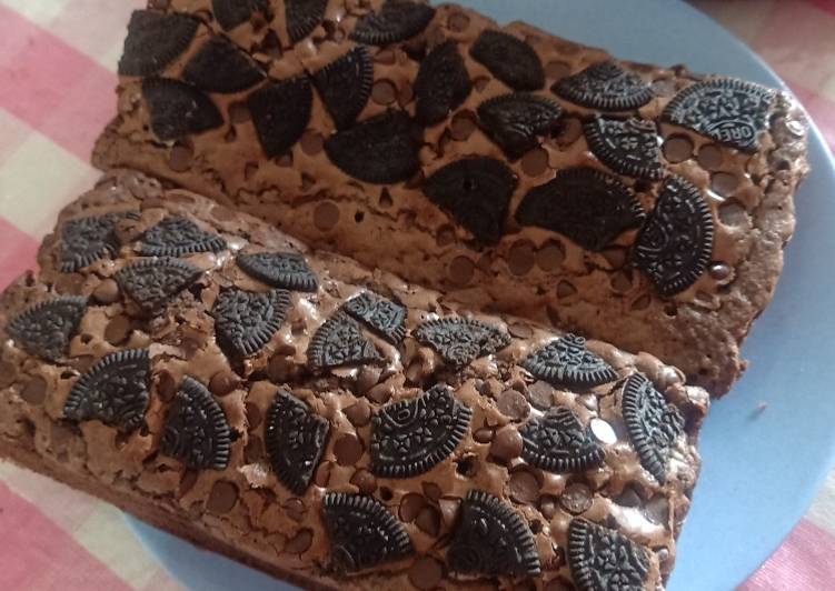 Bronies Panggang Chocochips & Oreo