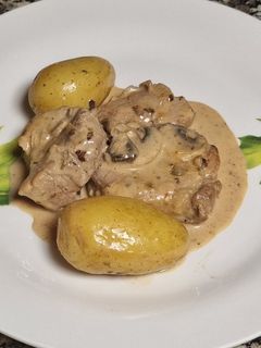 Una foto de Solomillo en salsa de queso de cabra