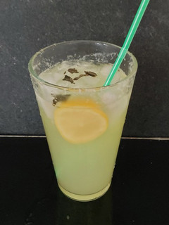 A picture of My Lemon & Cucumber Infused Crushed Ice Drink 😍.