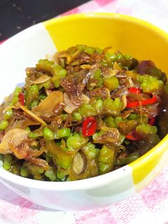 Foto resep Tumis Pare Rebon