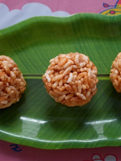 பொரி உருண்டை செய்முறை முக்கிய புகைப்படம்