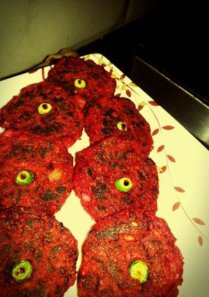 A picture of Beetroot kabab.
