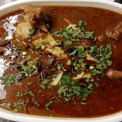 A picture of Beef nihari.