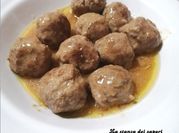 Una foto di polpette al vino