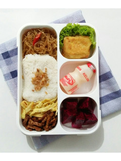 Foto resep Nasi Uduk Ricecooker
