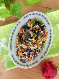 Foto resep Tumis Campur Jamur Kuping
