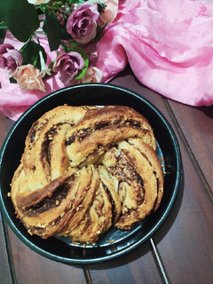 Foto resep Chocolate & Peanut Babka